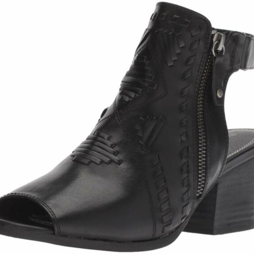 Baretraps Ivalyn Block Heel Open Toe Bootie